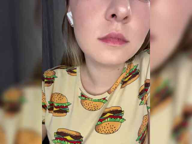 AlinaRay webcam
