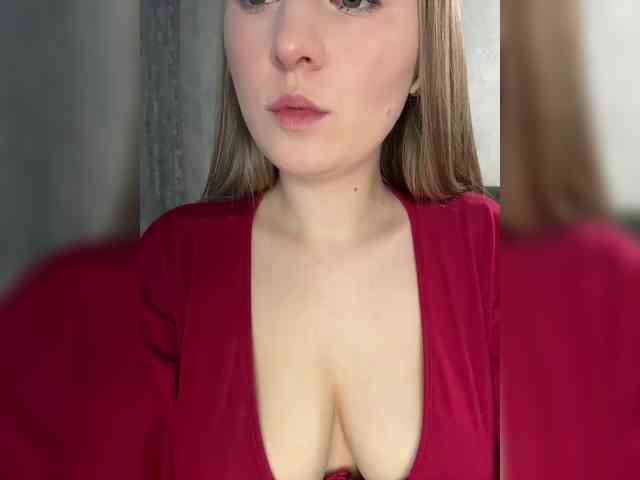 AlinaRay webcam