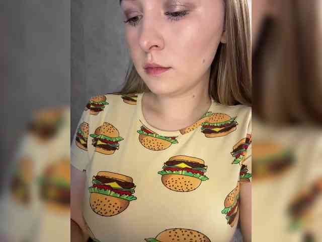 AlinaRay webcam