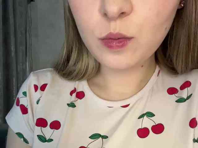 AlinaRay webcam