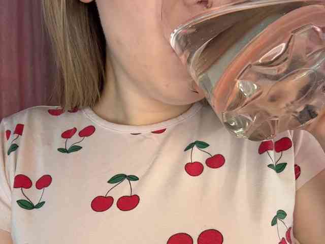 Peach--Alice Live Webcam on BongaCams