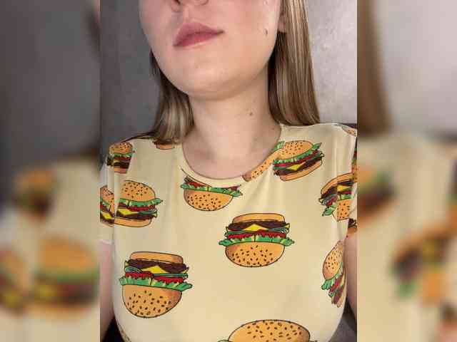 AlinaRay webcam