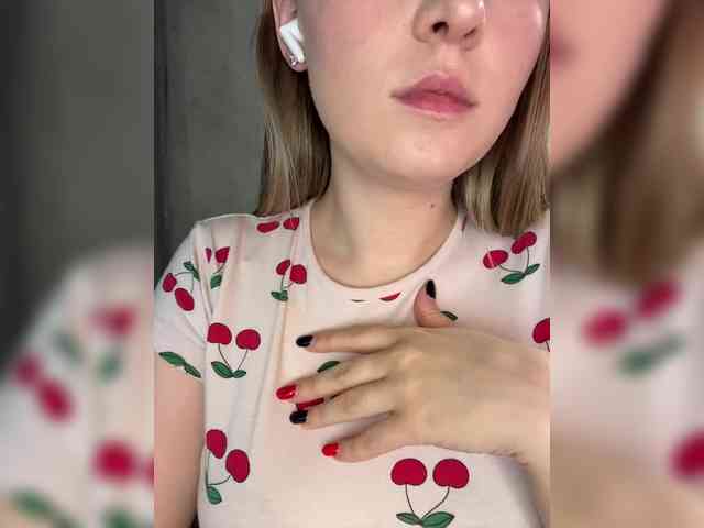 AlinaRay webcam
