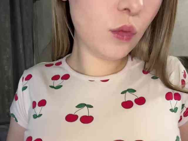 AlinaRay webcam