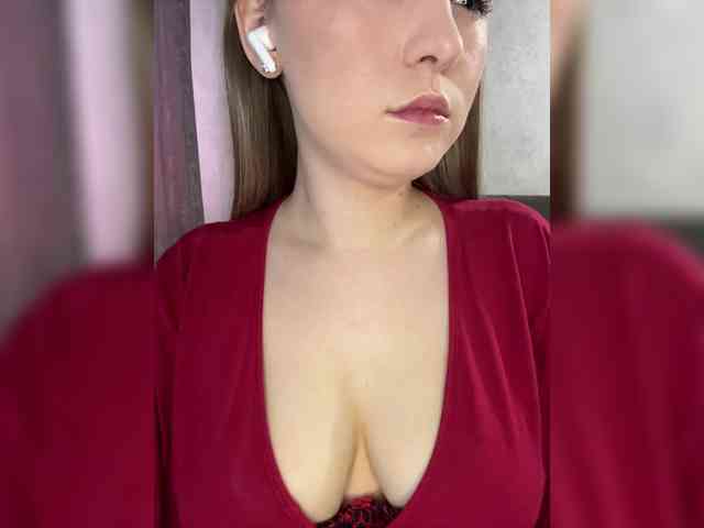 AlinaRay webcam