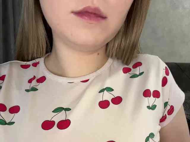 AlinaRay webcam