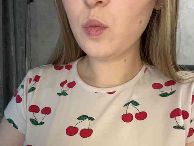 AlinaRay webcam