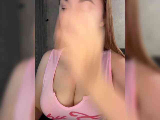 AlinaRay webcam