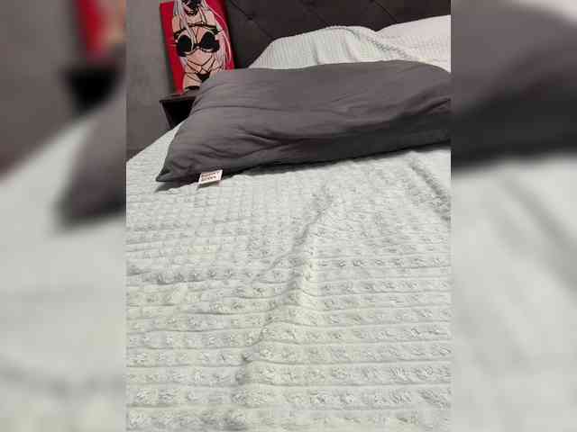 AlinaRay webcam