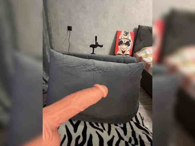 AlinaRay webcam