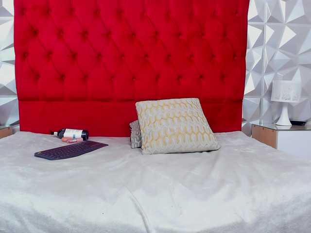 steacy-19 live webcam show