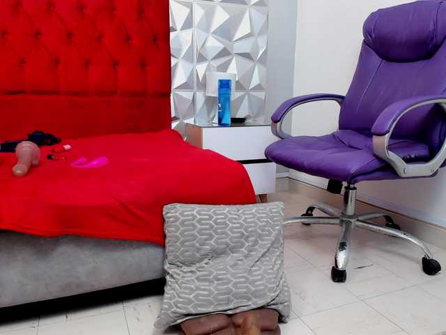 steacy-19 live cam on BongaCams
