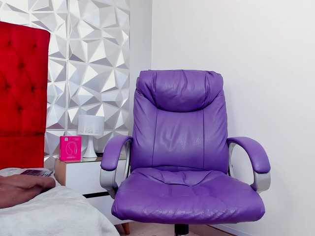 steacy-19 live cam on BongaCams