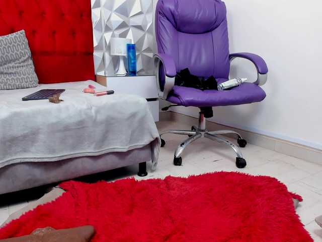 steacy-19 live cam on BongaCams