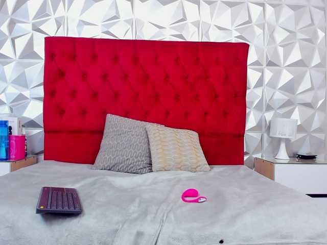 steacy-19 live cam on BongaCams