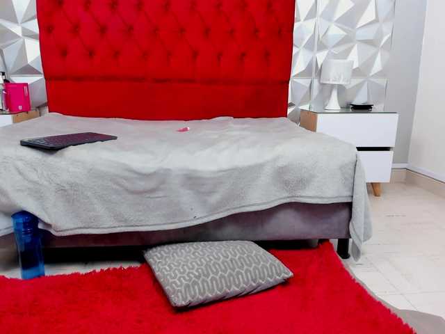 steacy-19 live cam on BongaCams