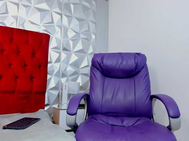 steacy-19 live cam on BongaCams