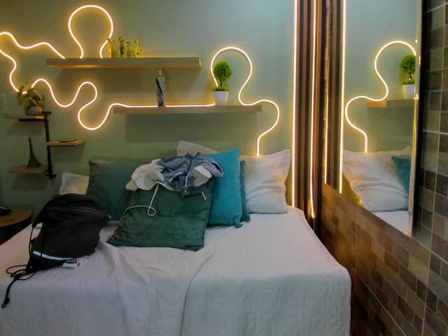 NatashaJurado's BongaCams show and profile