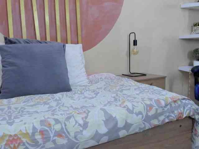 NatashaJurado webcam