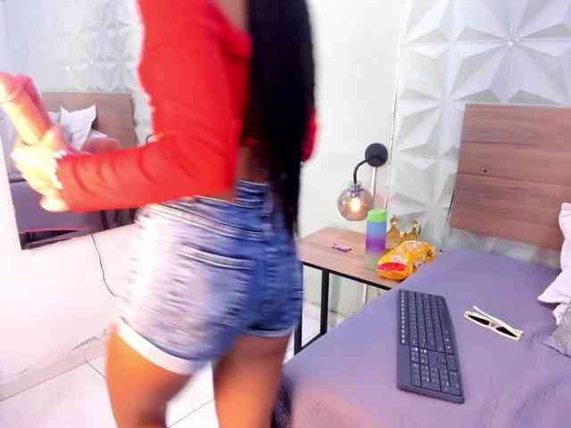NatashaJurado webcam