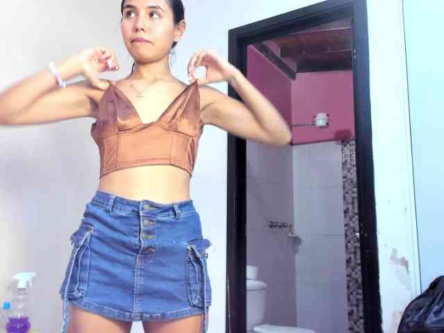 NatashaJurado webcam