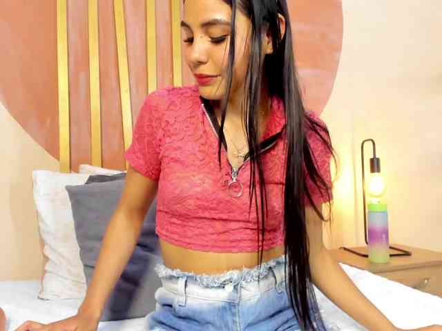 NatashaJurado webcam