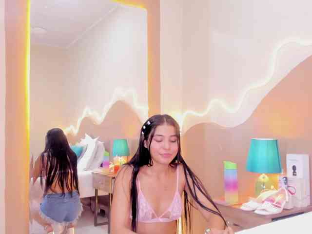 NatashaJurado webcam