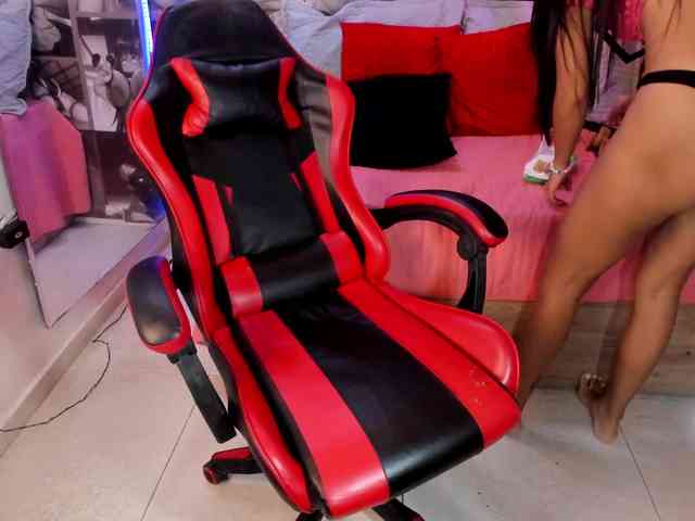 NatashaJurado webcam