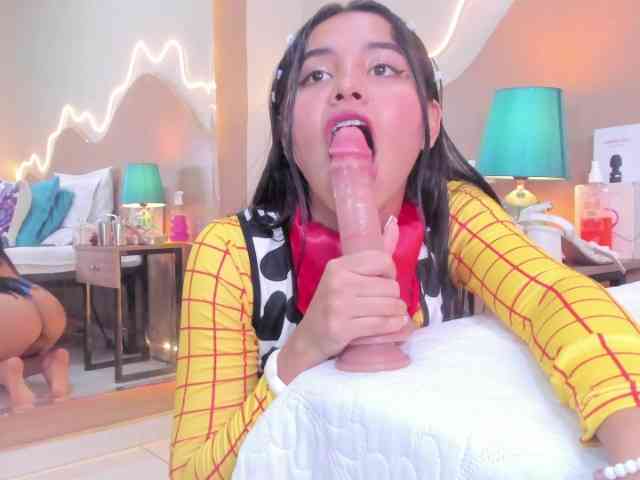 NatashaJurado NatashaJurado