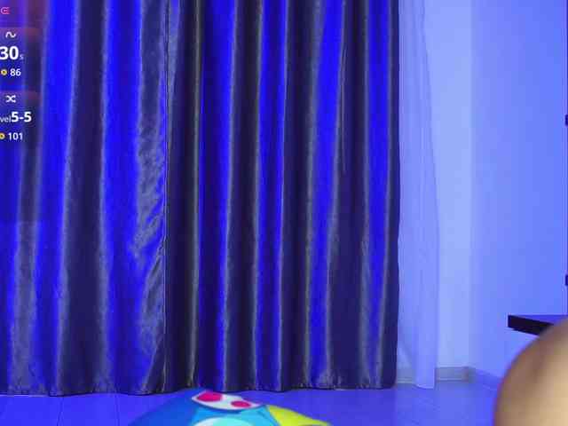 Miss-Bia webcam