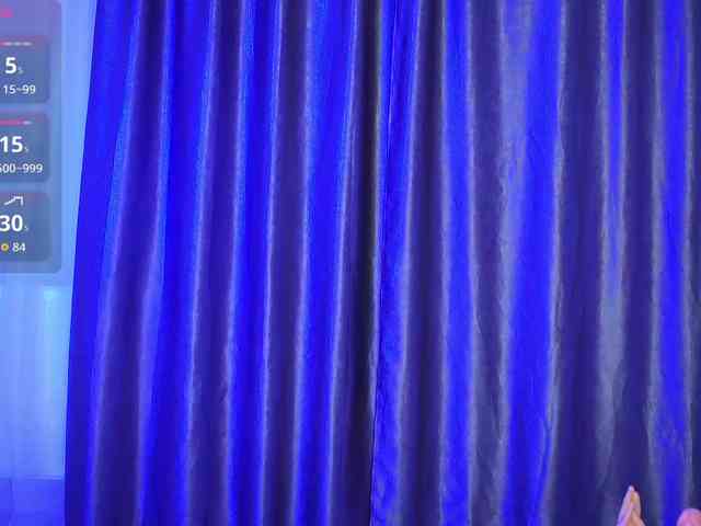 Miss-Bia webcam