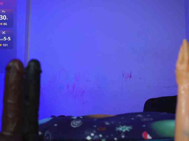Miss-Bia webcam