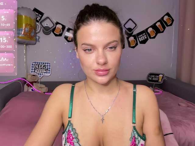 Miss-Kissss live cam on BongaCams
