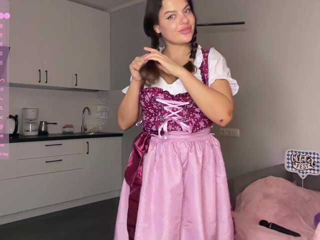 CherryCutee live cam preview