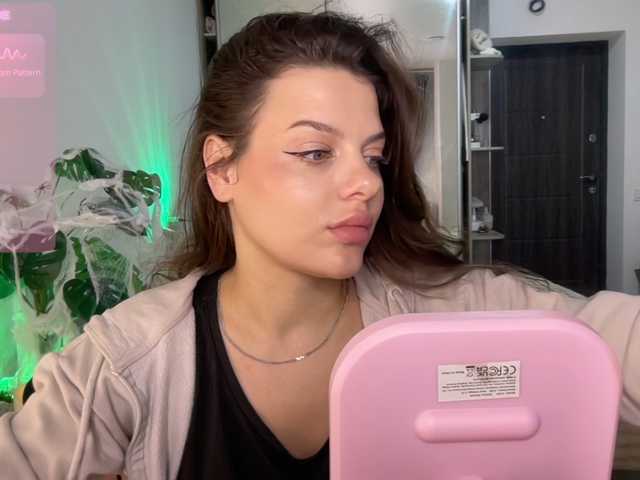 CherryCutee live cam on BongaCams