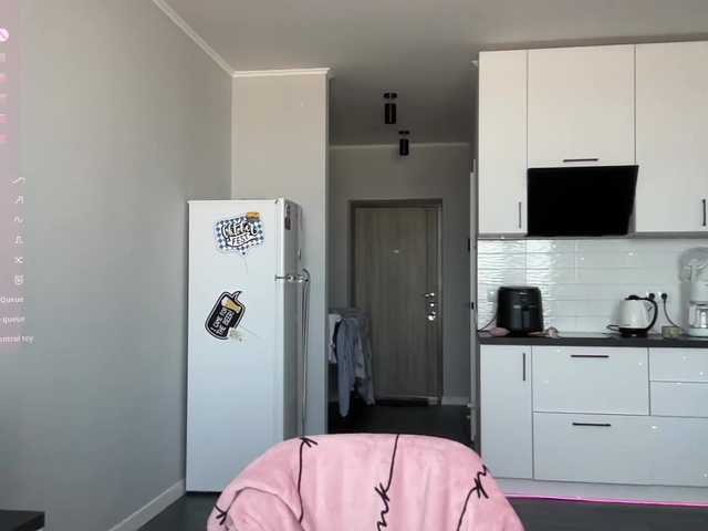 CherryCutee live cam preview