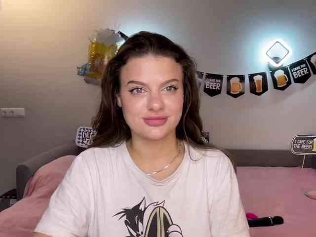CherryCutee webcam