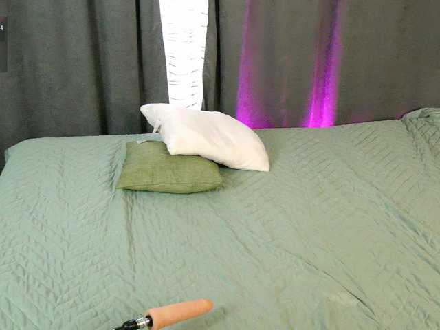 britneyfox live cam on BongaCams