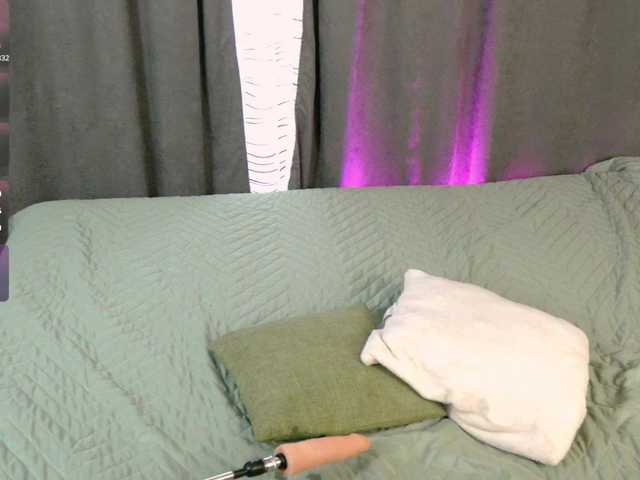 britneyfox live cam on BongaCams
