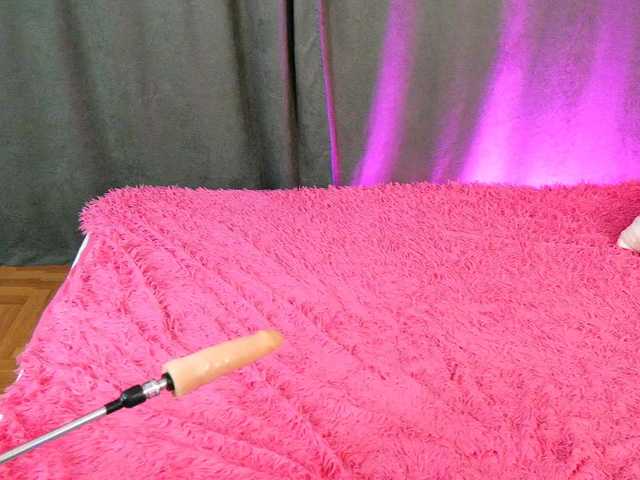 britneyfox live cam on BongaCams