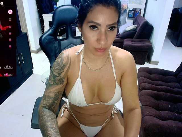 pamelafit live cam on BongaCams