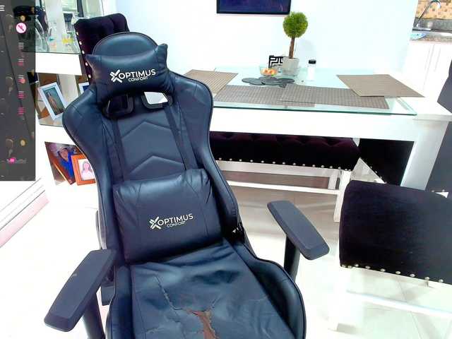 pamelafit's BongaCams show and profile