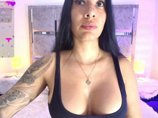 pamelafit live cam on BongaCams