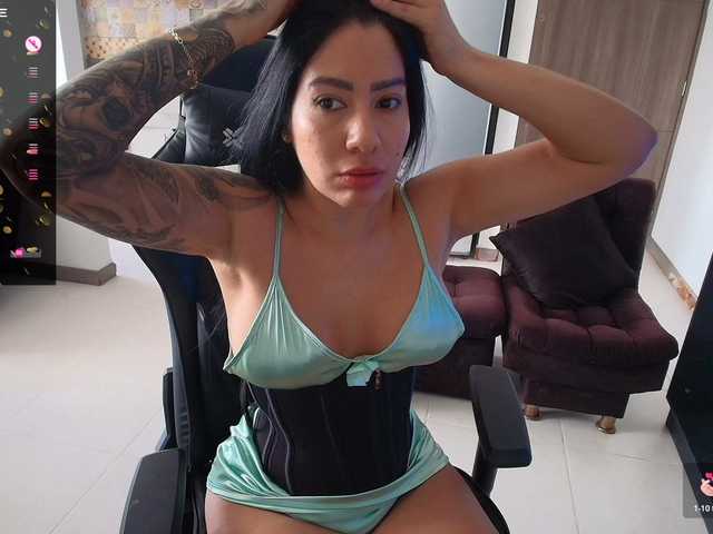 pamelafit's BongaCams show and profile