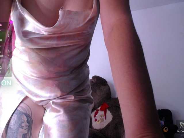 yulittlestar28 live cam on BongaCams