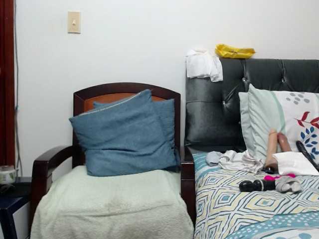 ViviannaJhonson Live Cam