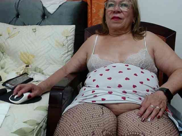 ViviannaJhonson webcam