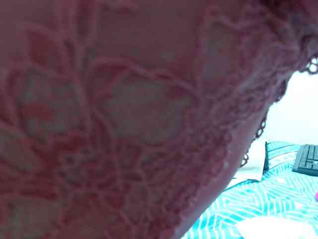 ViviannaJhonson webcam