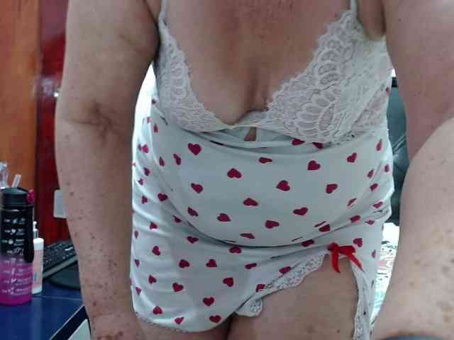 ViviannaJhonson webcam