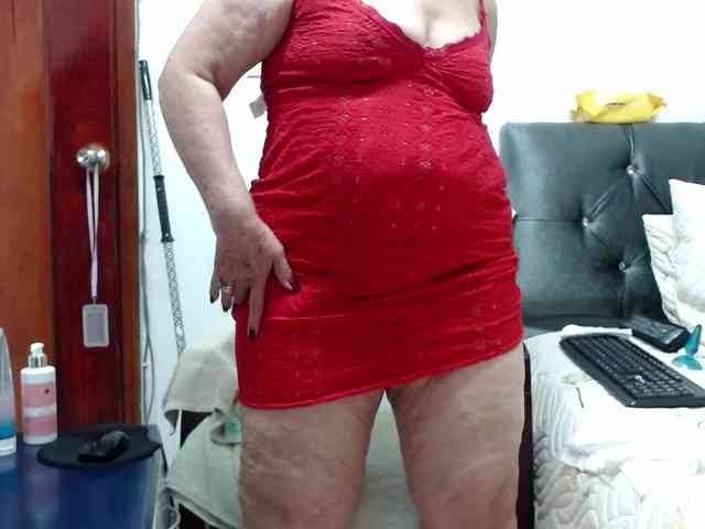 ViviannaJhonson webcam